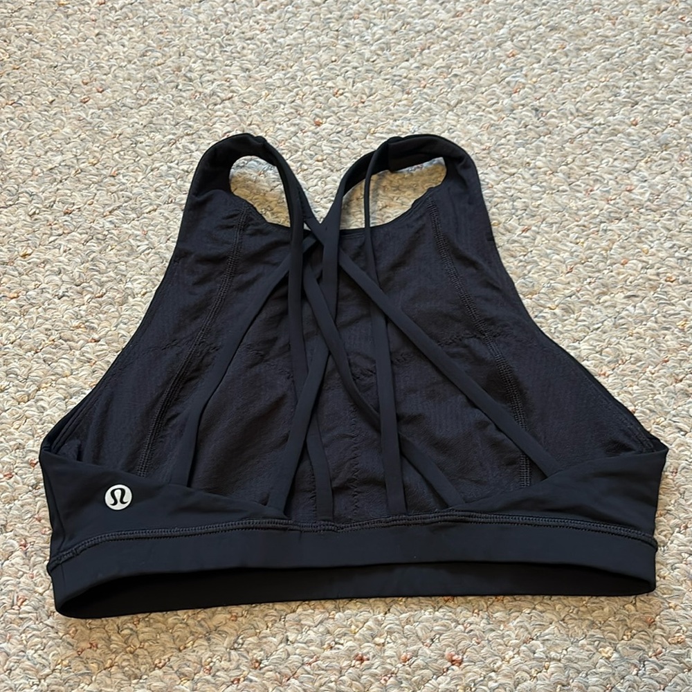 Black lululemon bra